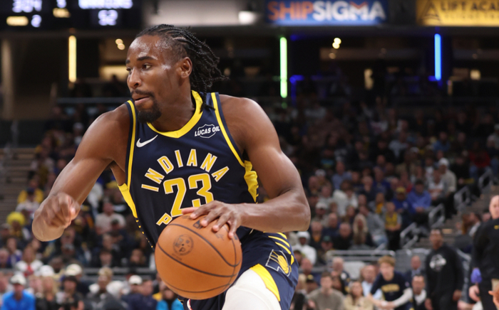 步行者内史密斯半场砍24分冲击个人得分纪录