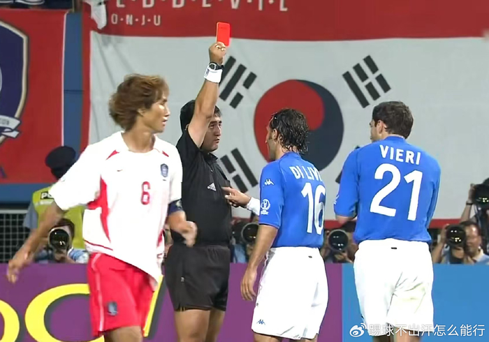 中国裁判马宁携手国际精英执法美加墨世界杯，